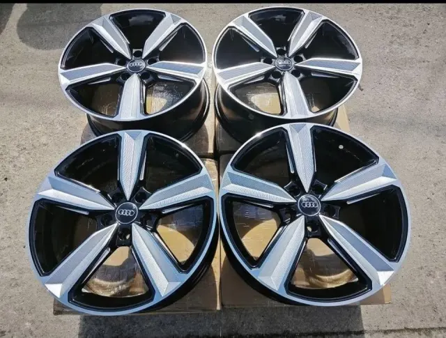 Audi 20 coll – 2. kép