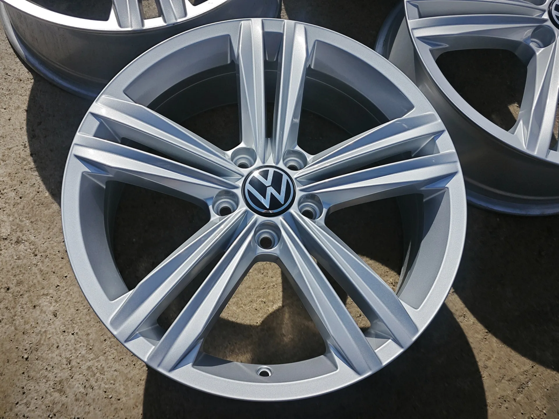 VW 18 coll hirdetésének elsődleges képe