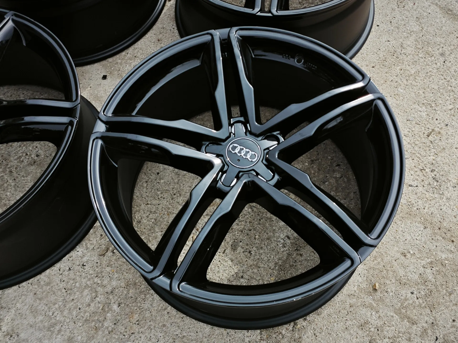 Audi 20 coll hirdetésének elsődleges képe