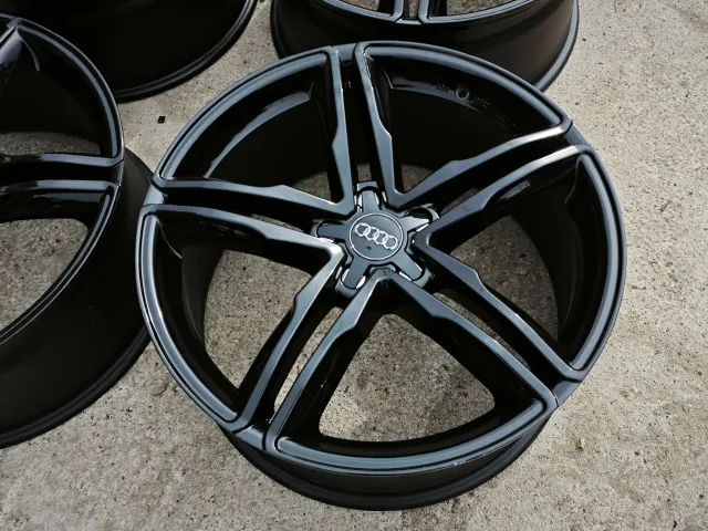 Audi 20 coll