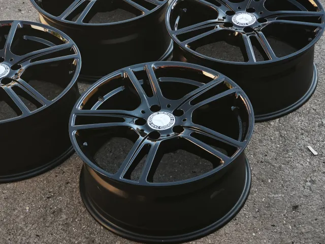 Mercedes 18 coll – 3. kép