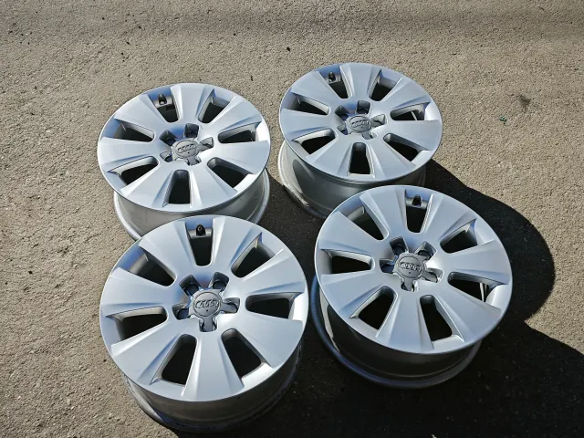 Audi 17 coll – 2. kép
