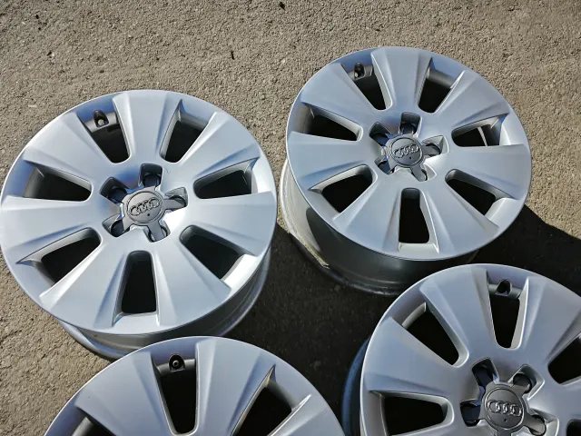 Audi 17 coll – 3. kép